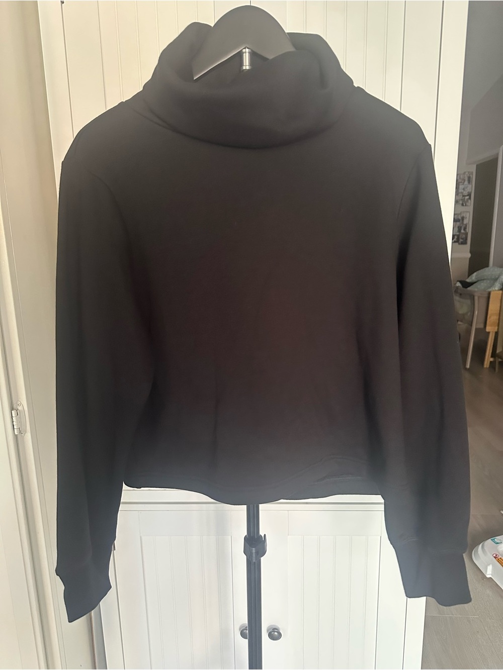 Small Zara Black Women's Funnel Neck Sweater